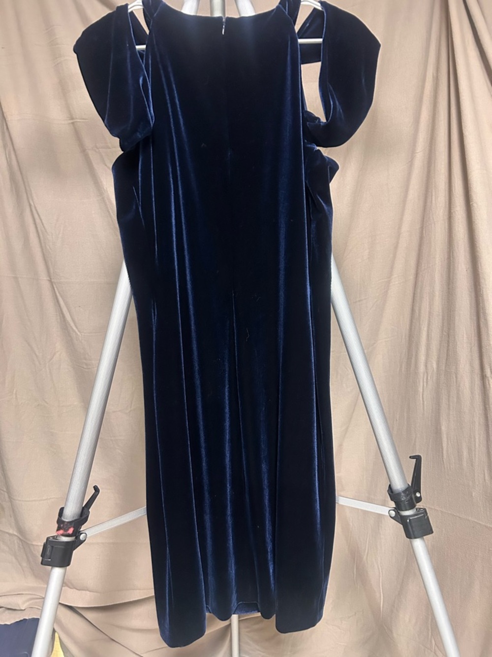 Elegant Ralph Lauren  Navy Velvet Cold-Shoulder Dress 16P